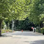 Green North Apt - Close To The Airport And Therme