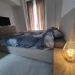 Apartament Moghioros Park Residence DUM1