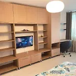 Studio Carol - Rond Baba Novac