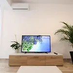Vitan Central Oasis - Moon --Free Parking--Self Check-In--