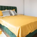 Cozy Minimal Apartament Center.