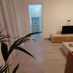 Lifestudio179 Residence