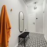 Old City Apartment - Self Check-In