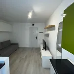 Small Studio Near The Metro Station