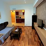 Excellence Suite House