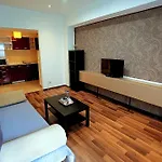 Excellence Suite House
