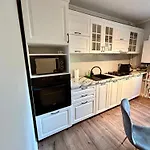 Grand Central Apartment