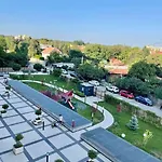 Cozy Apartament In The Northern Part Of Bucharest