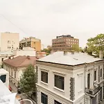 Sunny 4Br Flat - Top Location - Charming Balcony