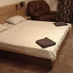 Lc Apartments Vitan R129