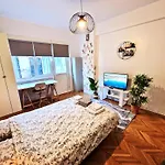 Warm Haven Studio - Calea Victoriei - Free Minibar
