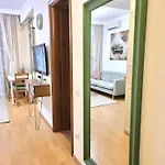 Us Embassy & Zoo Baneasa - Privighetorilor Studio