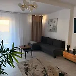 Brand New Apartment With Self Check In - Spital Fundeni -Dragonul Rosu