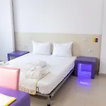 Hotel Christina Plus