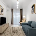 Central Residence Apartment 122