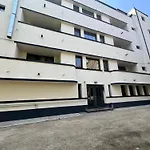 Modern Apartment In Bucharest