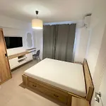 Cismigiu Bucharest Central 2 Bedrooms Apartment