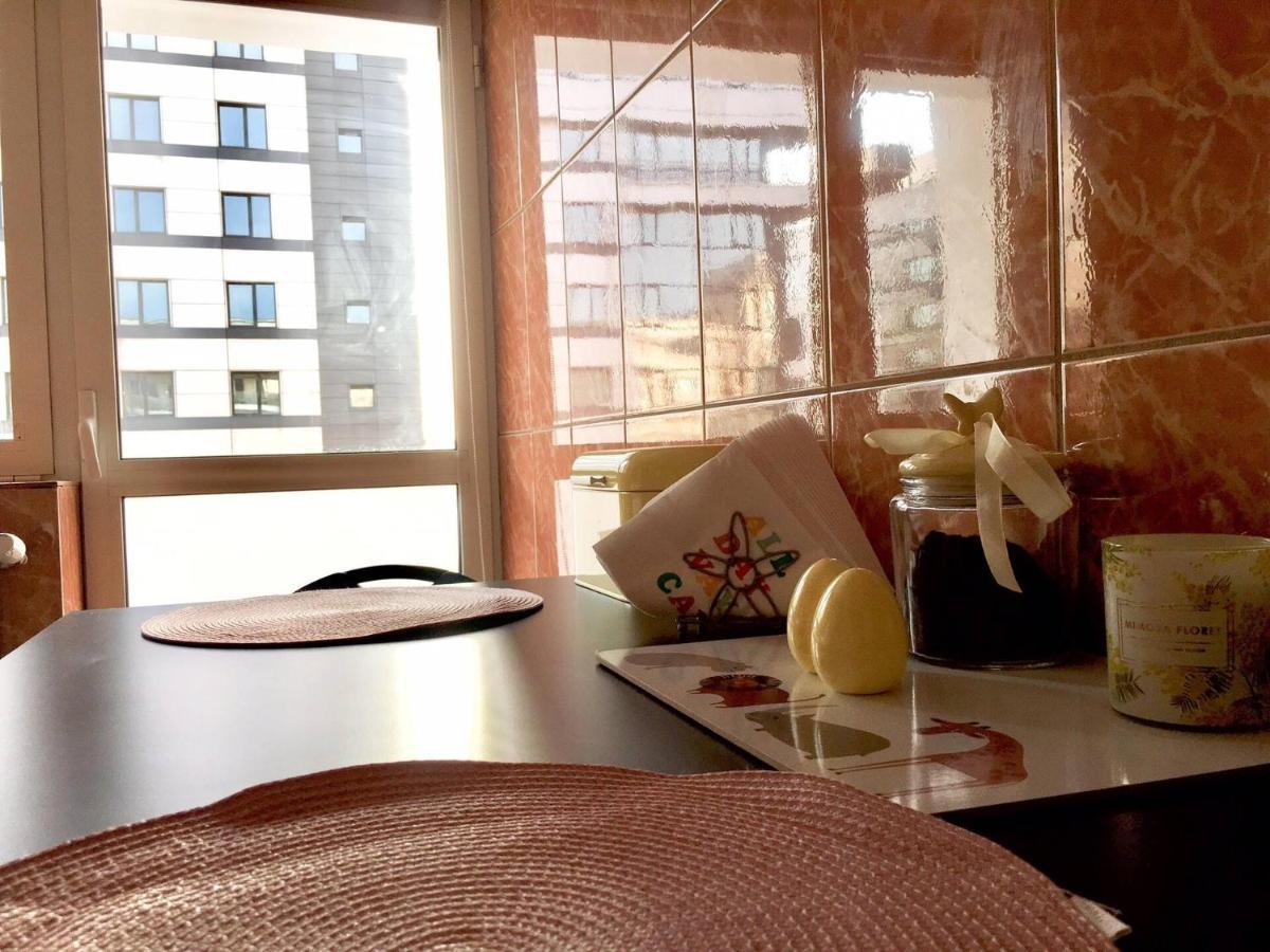 Center Unirii Square Private With View - Shared Amenities Hospedagem domiciliar