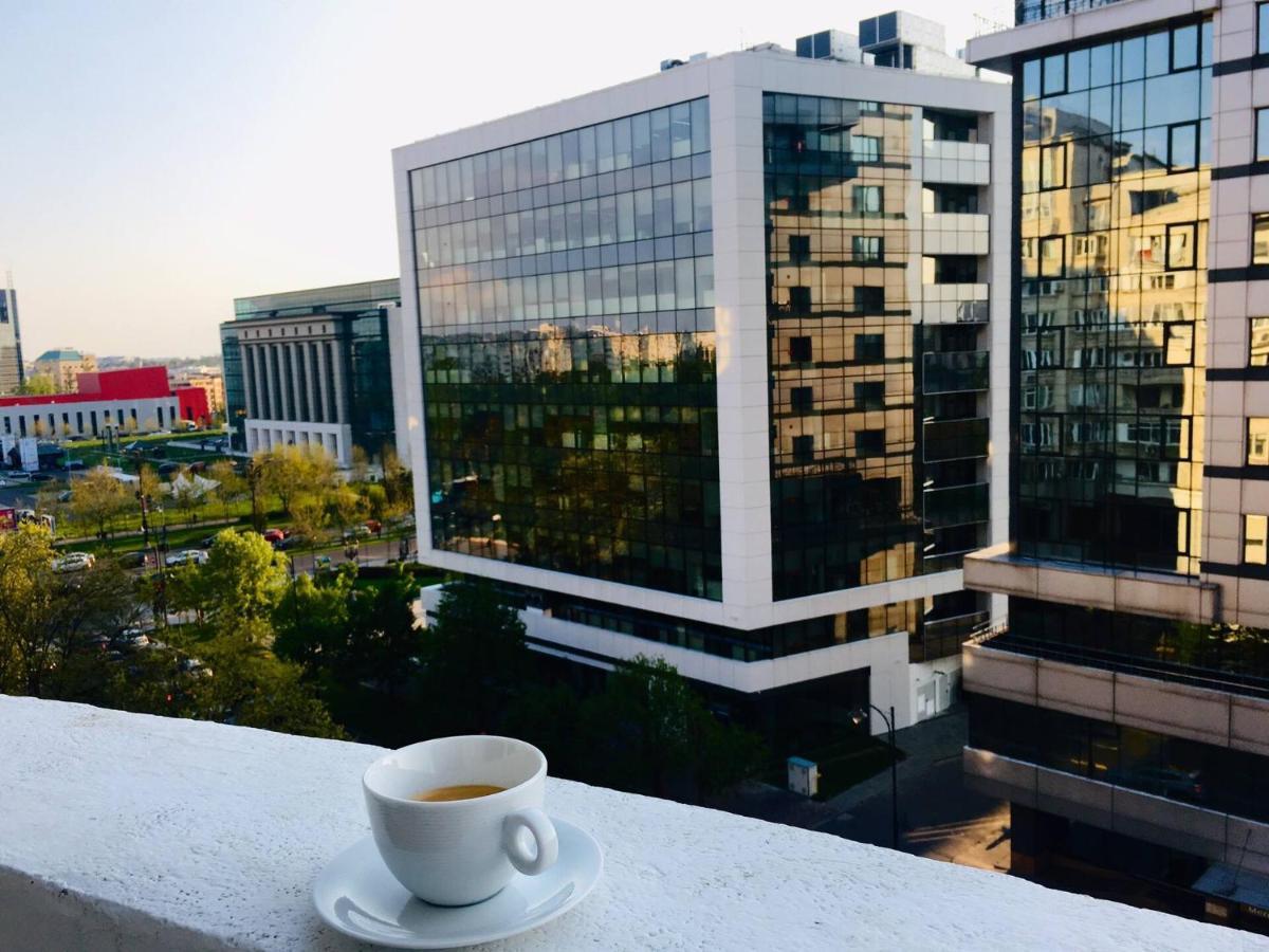 Hospedagem domiciliar Center Unirii Square Private With View - Shared Amenities *