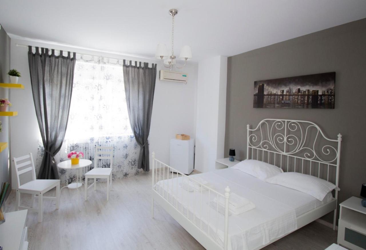 Apartament University Studio Bucureşti