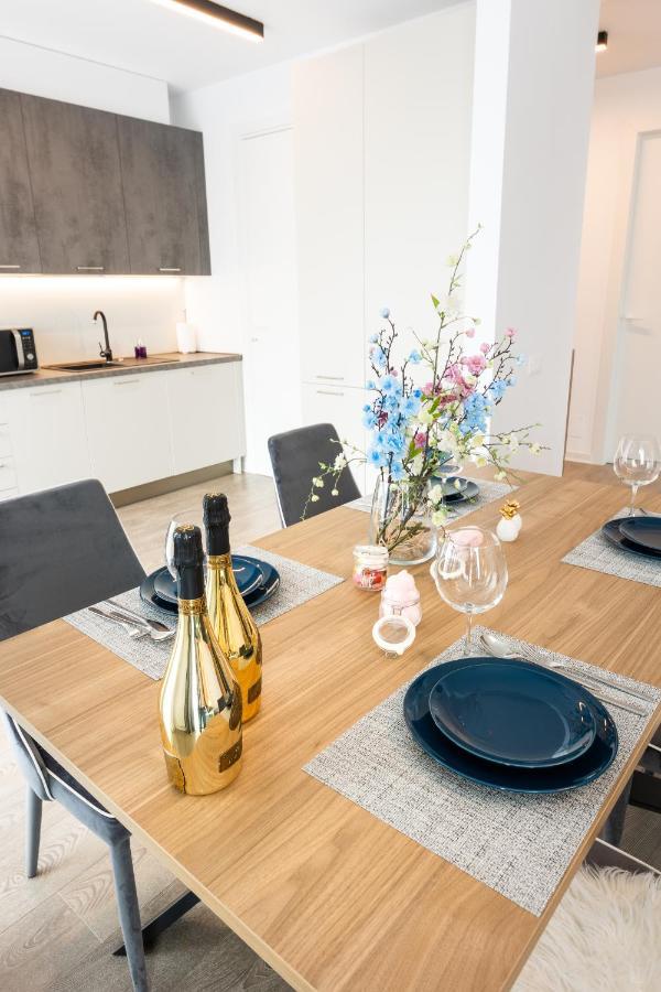 North Twin - Aviatiei Apartament Bucureşti