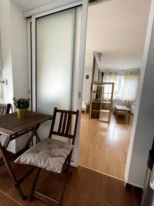 Green North Apt - Close To The Airport And Therme