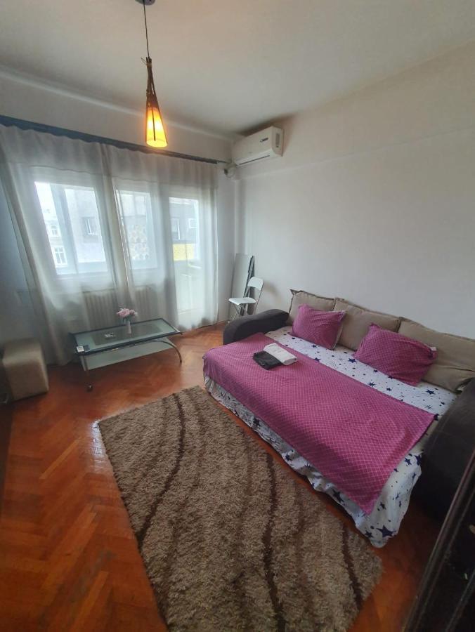 Cozy Studio In Center *