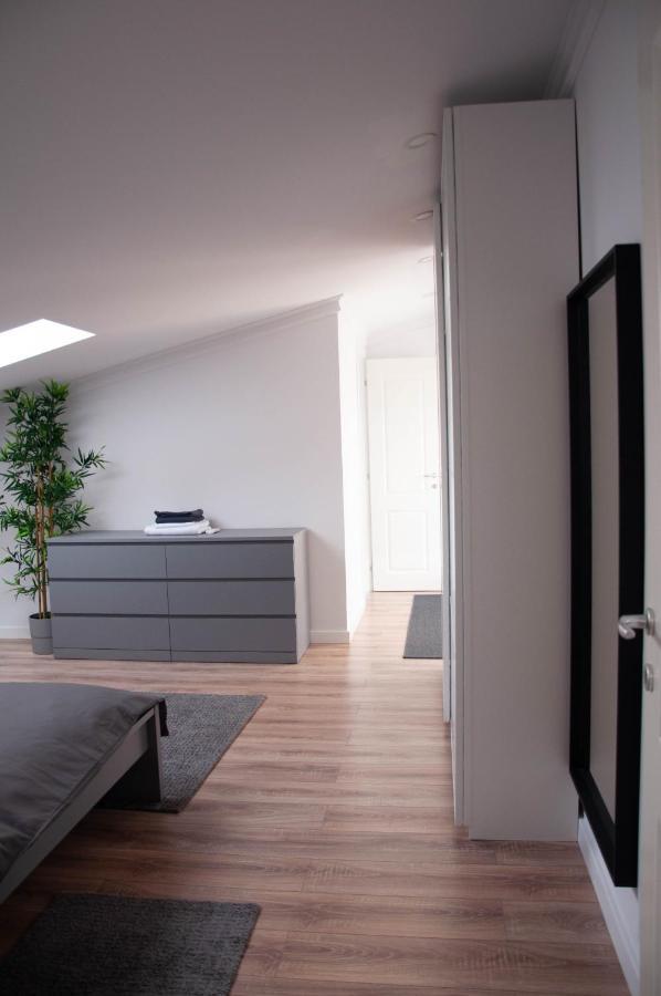 Apartment 5 Penthouse No 25 Free Parking