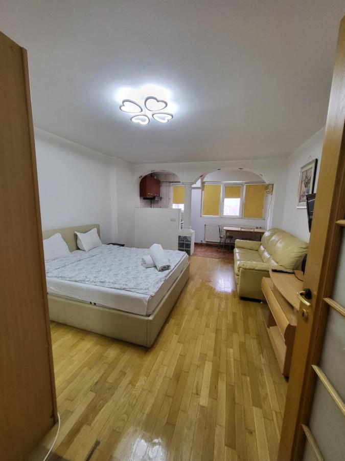 Avrig-ferdinand * Bucharest
