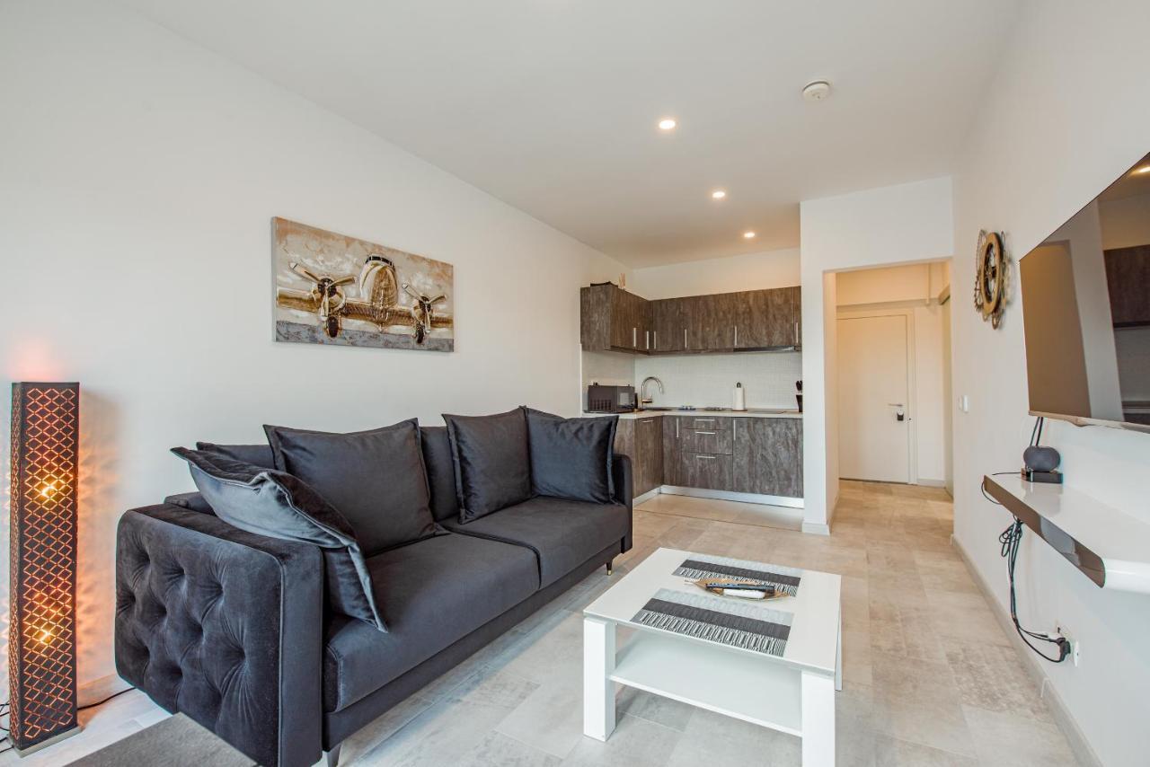 3-room Penthouse Cityview With Terrace W12+w13