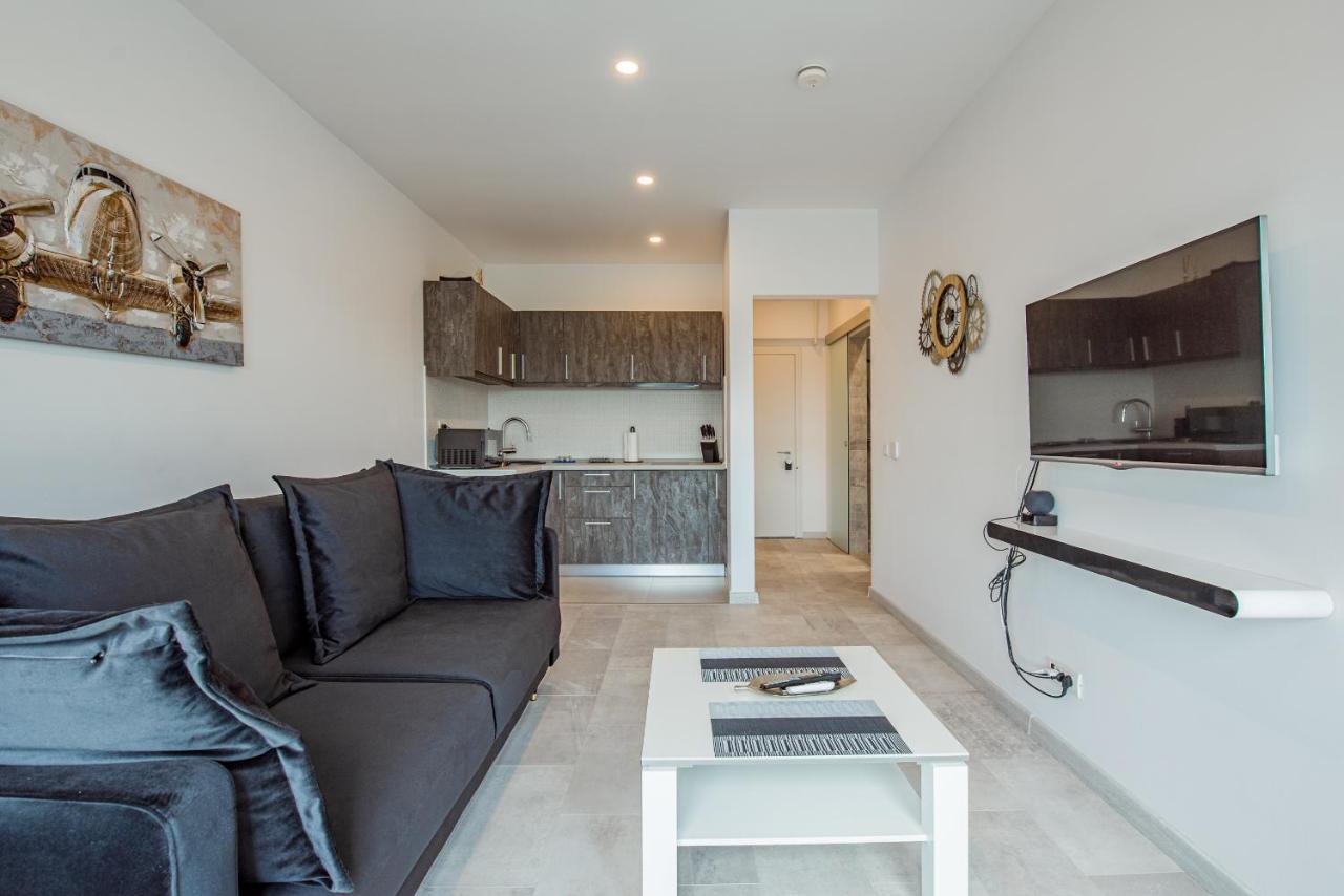 3-room Penthouse Cityview With Terrace W12+w13