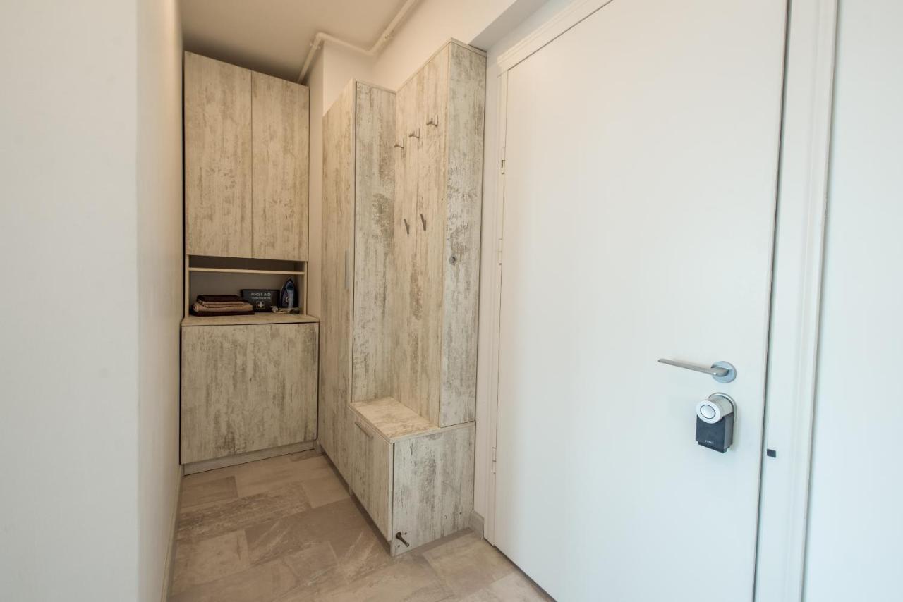Apartment 3-room Penthouse Cityview With Terrace W12+w13 Bucharest