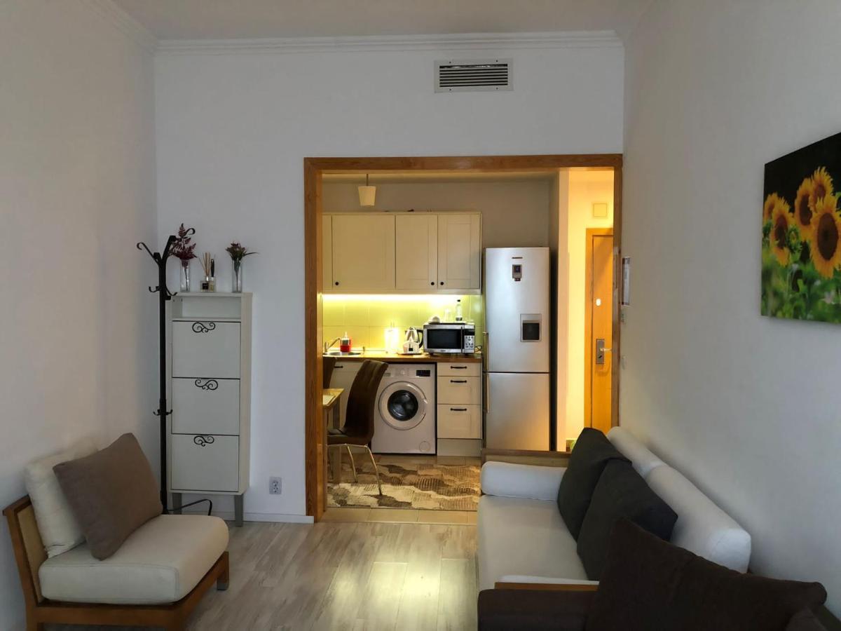 Yamalux - Lakeside - Ringrand Apartment