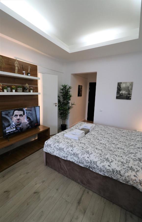Charming City Center - Free Minibar * Bucharest