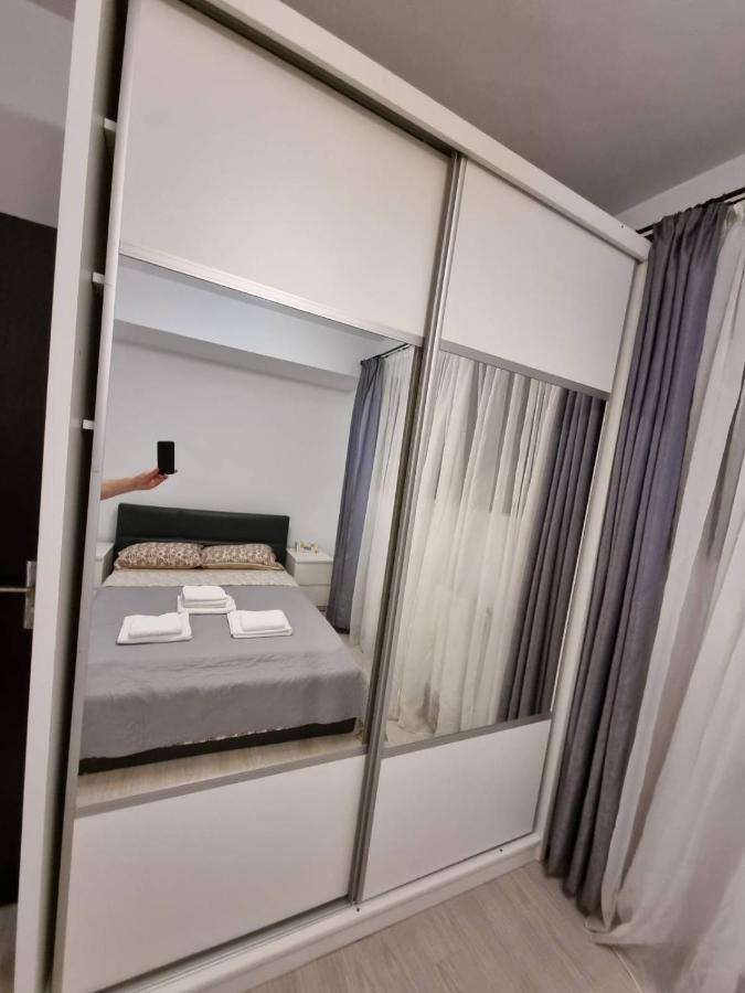 25.apartment Bucharest