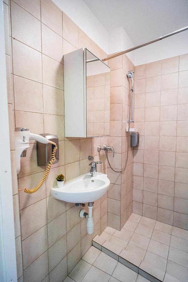 Apartamento Xityscape Serenity Gateway To Bucharest's Heritage Bucareste