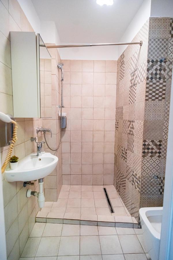Apartamento Xityscape Serenity Gateway To Bucharest's Heritage
