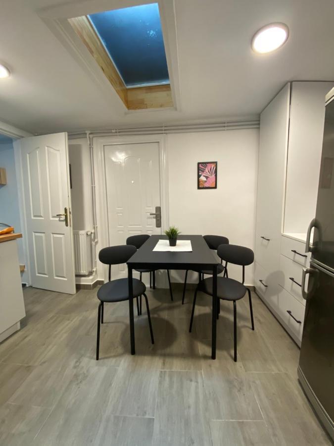 Apartament Turqoise Bucureşti