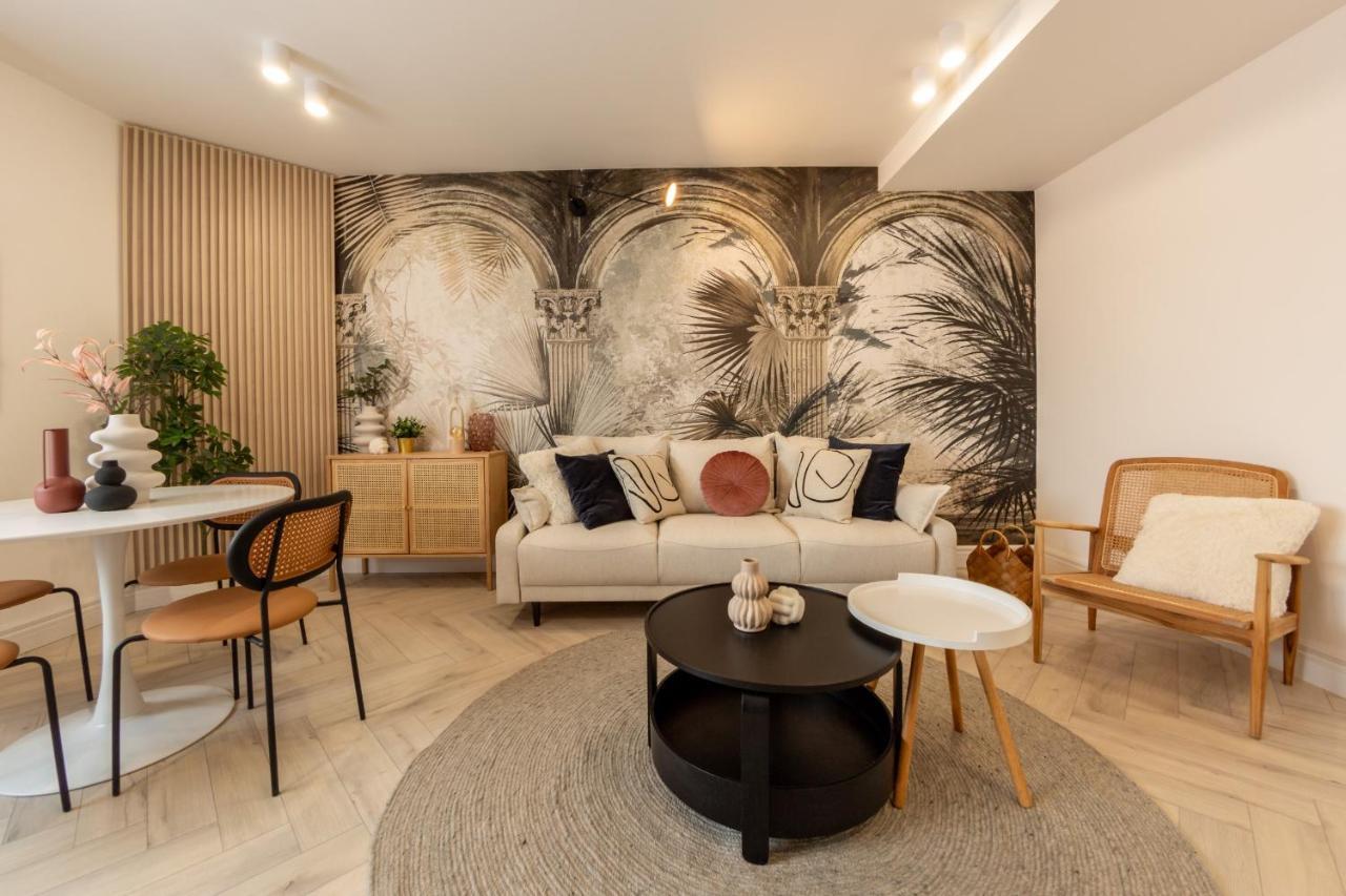 Apartment Elegant 1br - Old Town Sapphire - River View *