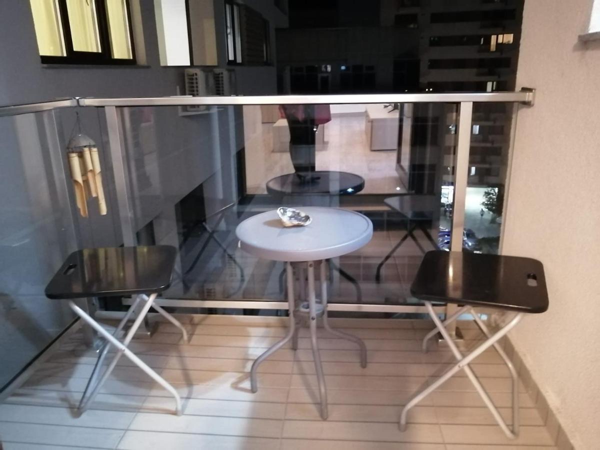 Apartment Lifestudio179 Bucharest