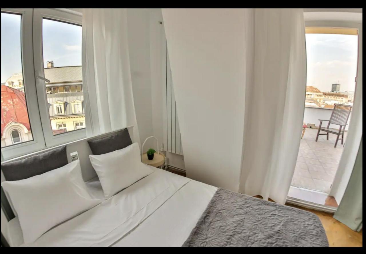 Rooftop Terrace Bucureşti