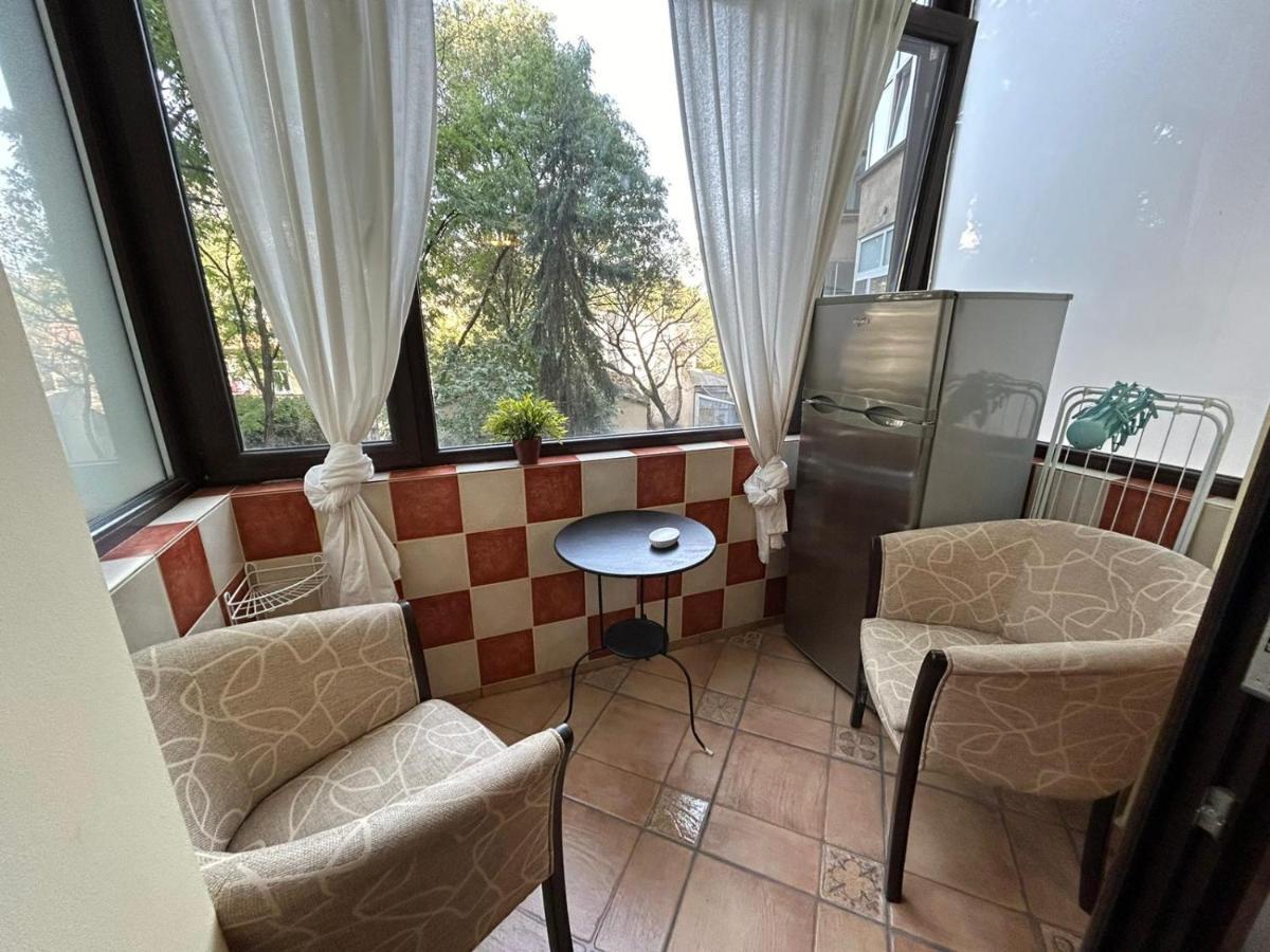 Apartment Romana Square Studio *