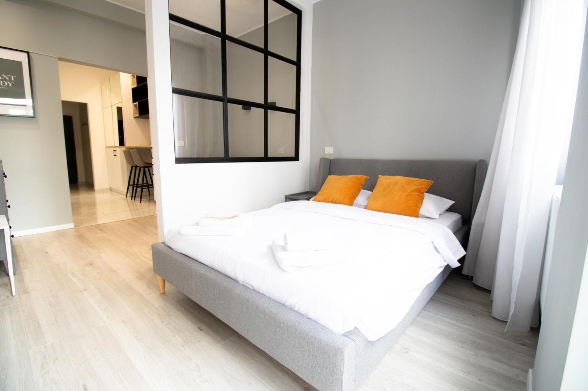 Apartment Old Center Calea Victoriei, Star