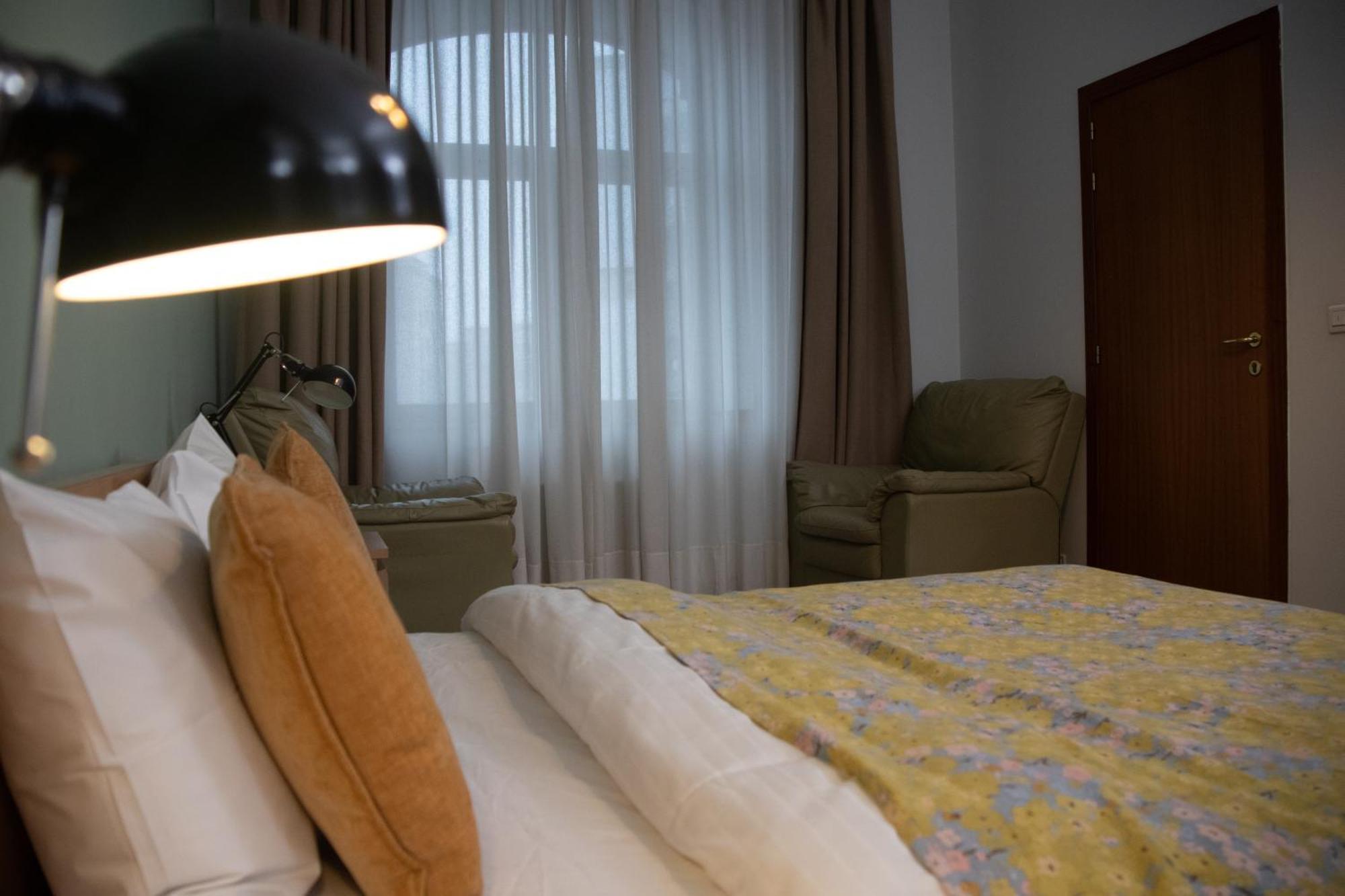 House4you - Balcescu Bucureşti