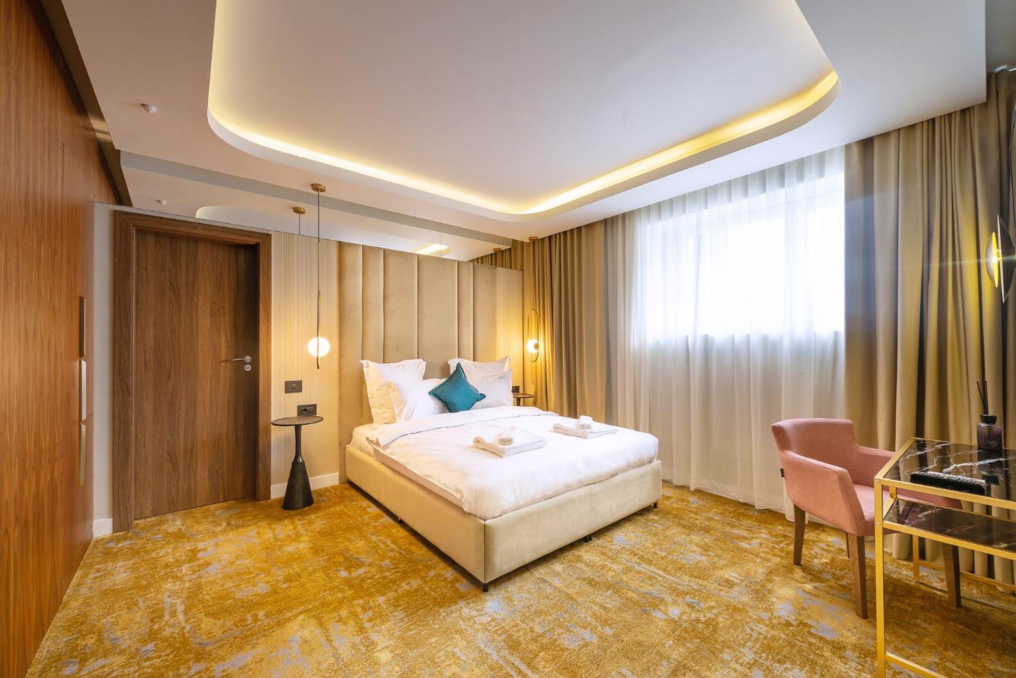 Yasu Luxury Apartment *