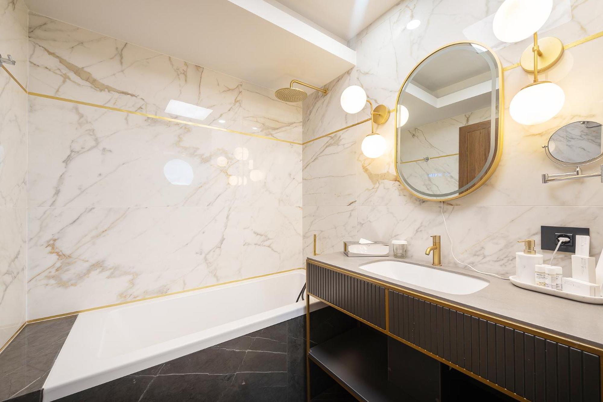 Yasu Luxury * Bucharest