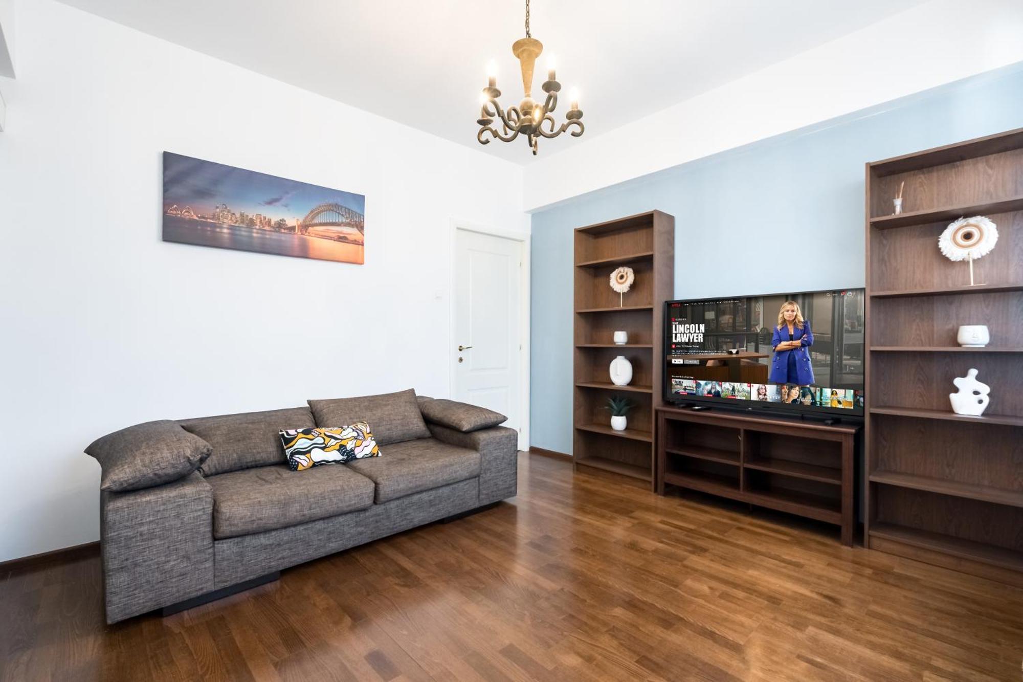 Contemporary Comfort High Above - And Stylish Apartament Bucureşti