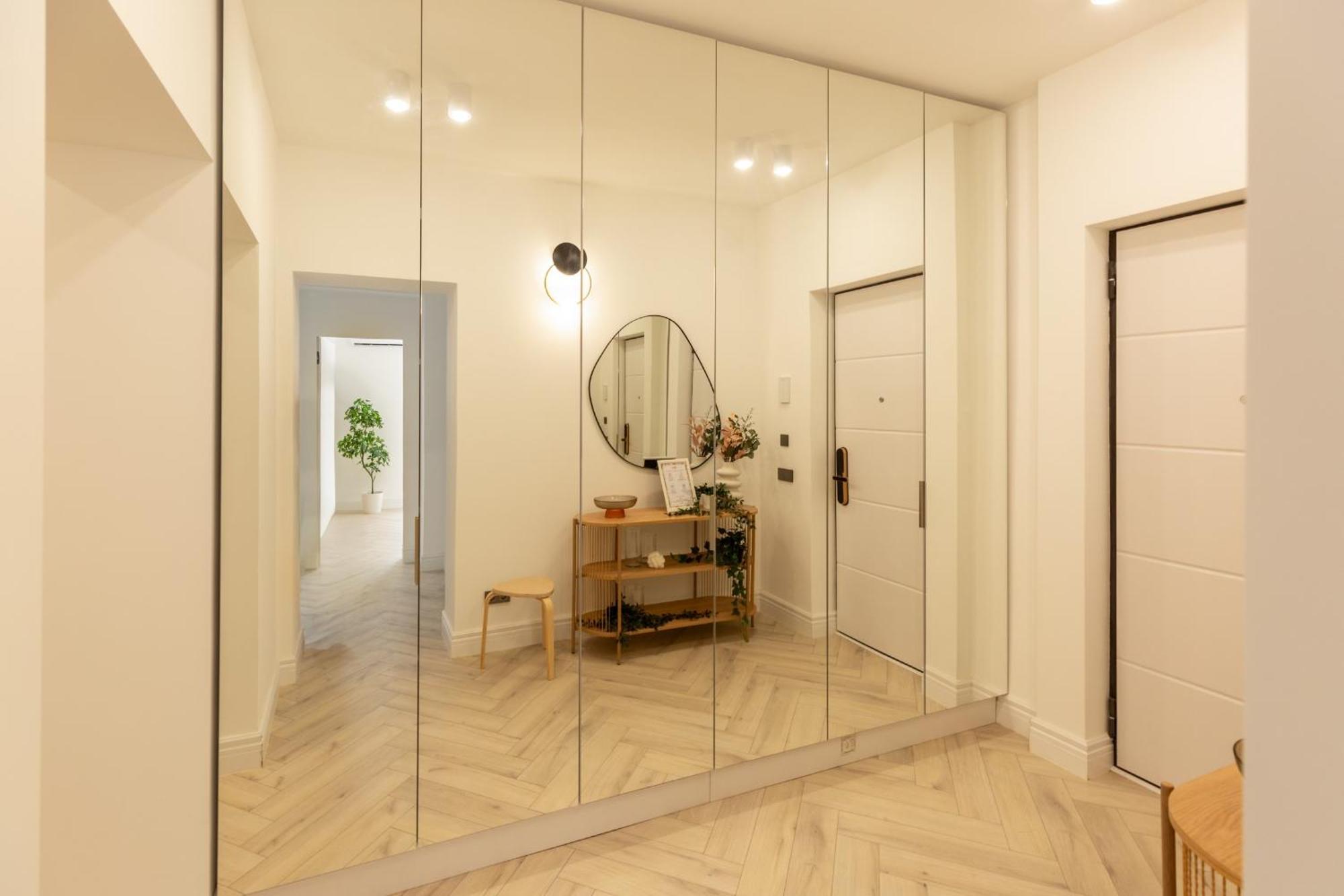 Elegant 1br - Old Town Sapphire - River View Apartment Bucharest