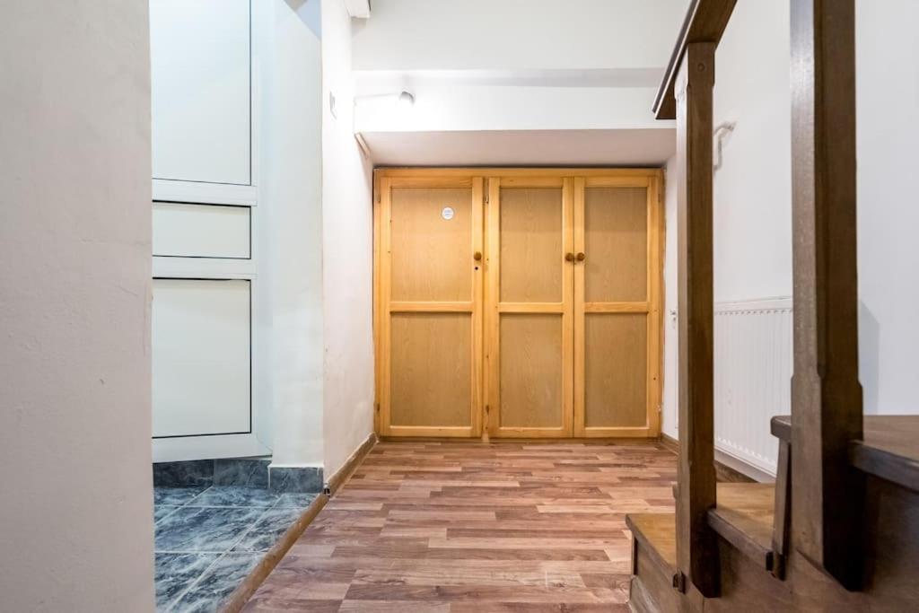 Apartment Maze Studio Old Town Bucharest