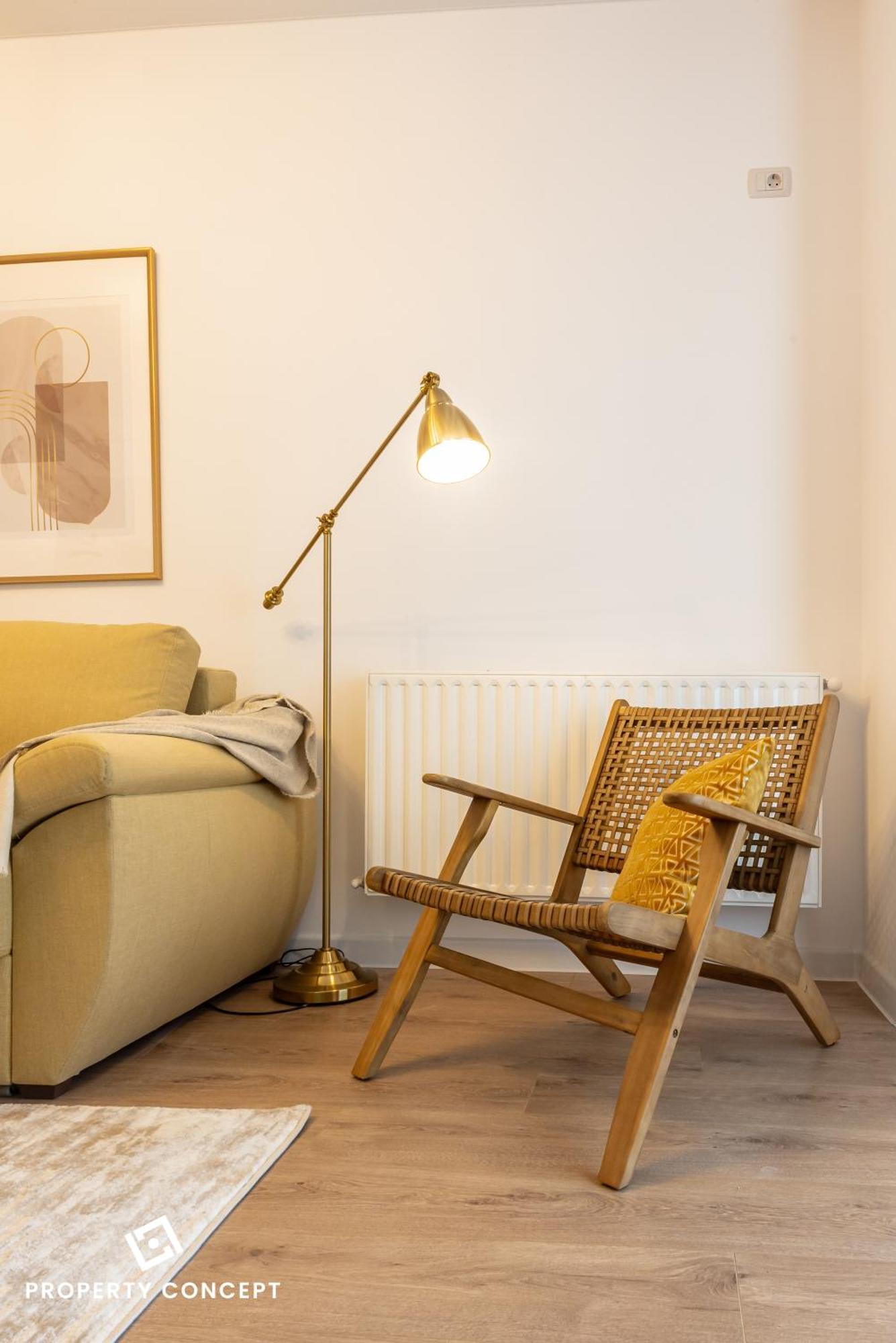 Spacious 1022 Apartment